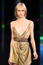 サンローラン 2015年春夏コレクション - グラムロックの煌めきとジェンダーフリー｜写真3