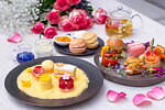 グランド ハイアット 東京「春のお花畑」アフタヌーンティー、“バラ風”マンゴー＆ミモザの花タルトなど｜写真1