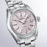 グランドセイコー“桜”モチーフの25年腕時計、淡いピンクダイヤル搭載の小型ケース｜写真3