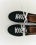 クラネ×リプロダクションオブファウンドのミリタリー風スニーカー、ホワイトの厚底ソール×レザーアッパー｜写真2