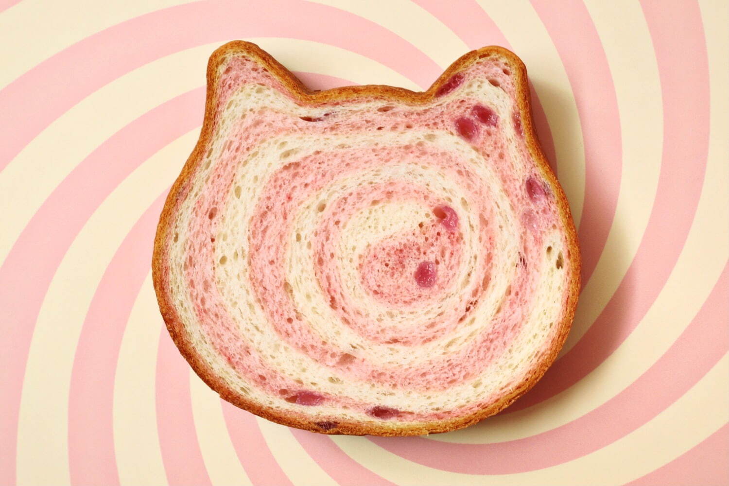 ハートブレッドアンティーク(Heart Bread ANTIQUE), ねこねこ(NEKO NEKO) ねこねこ食パン いちご牛乳｜写真2