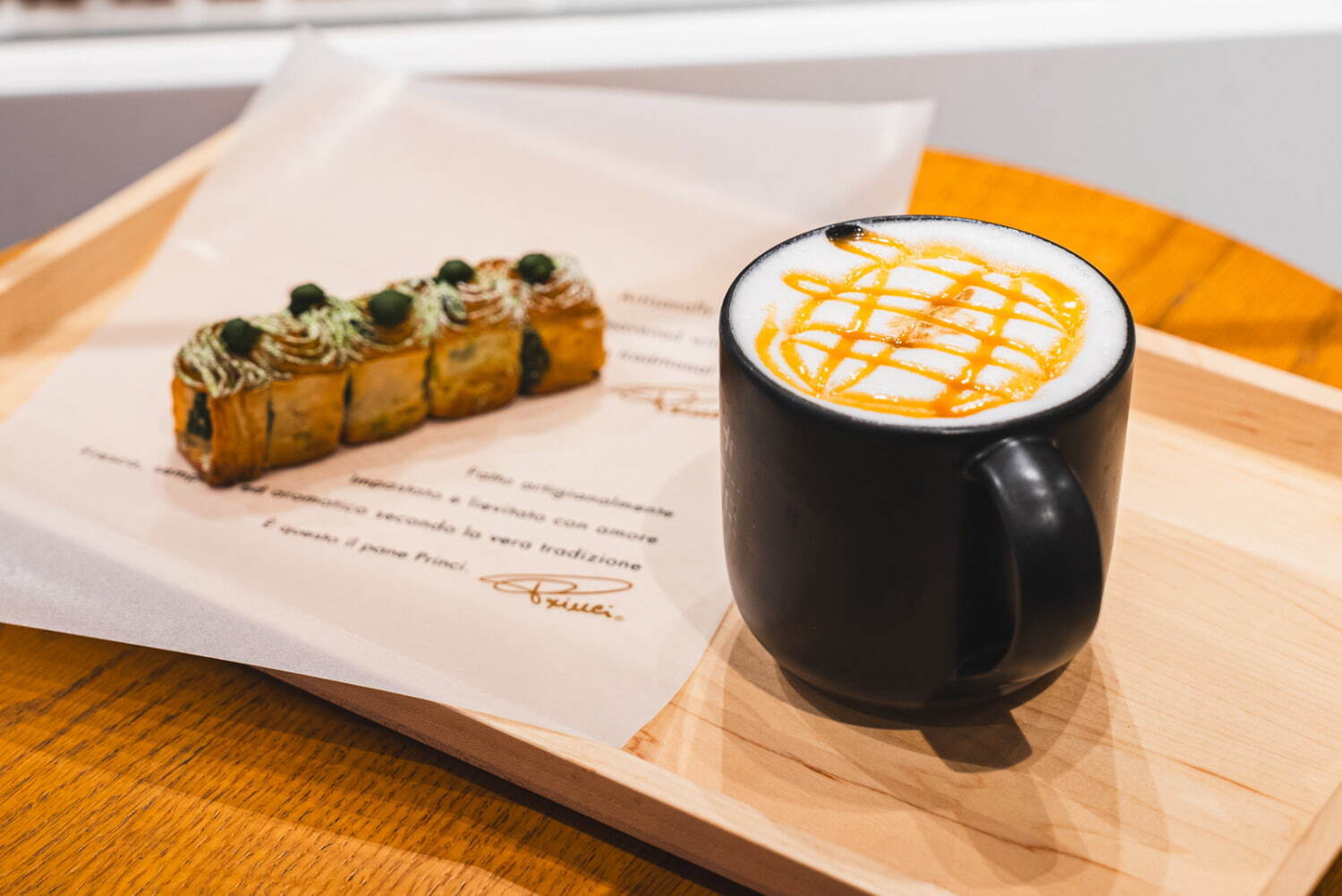 スターバックス“石臼抹茶”の限定フラペチーノ＆苺香るムースティー、銀座の新店で｜写真6