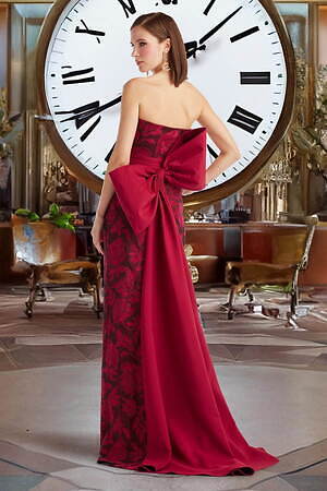 タダシ ショージ(TADASHI SHOJI) 2025-26年秋冬ウィメンズコレクション  - 写真17