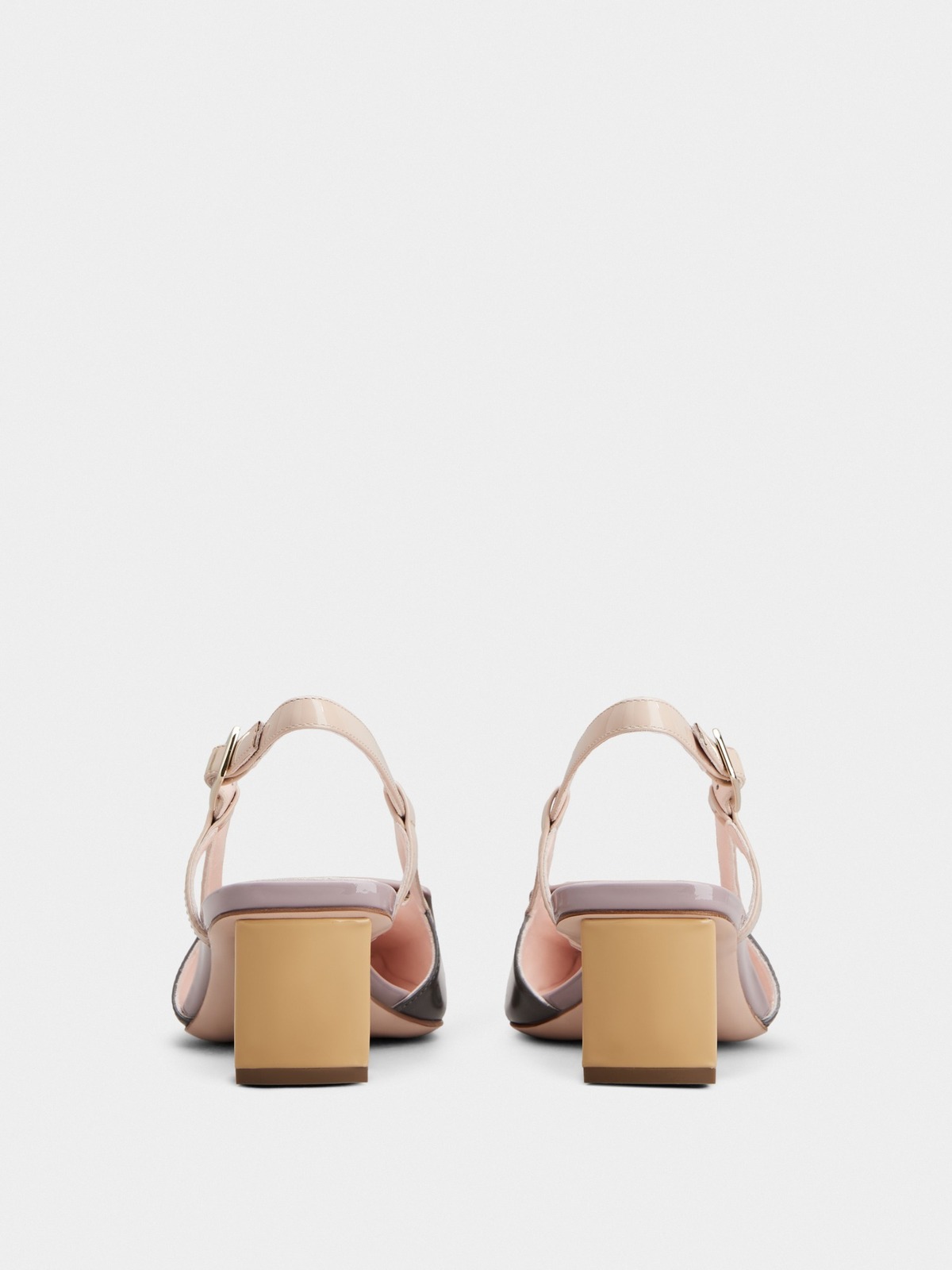 ロジェ ヴィヴィエ(Roger Vivier) ベル ヴィヴィエ｜写真1