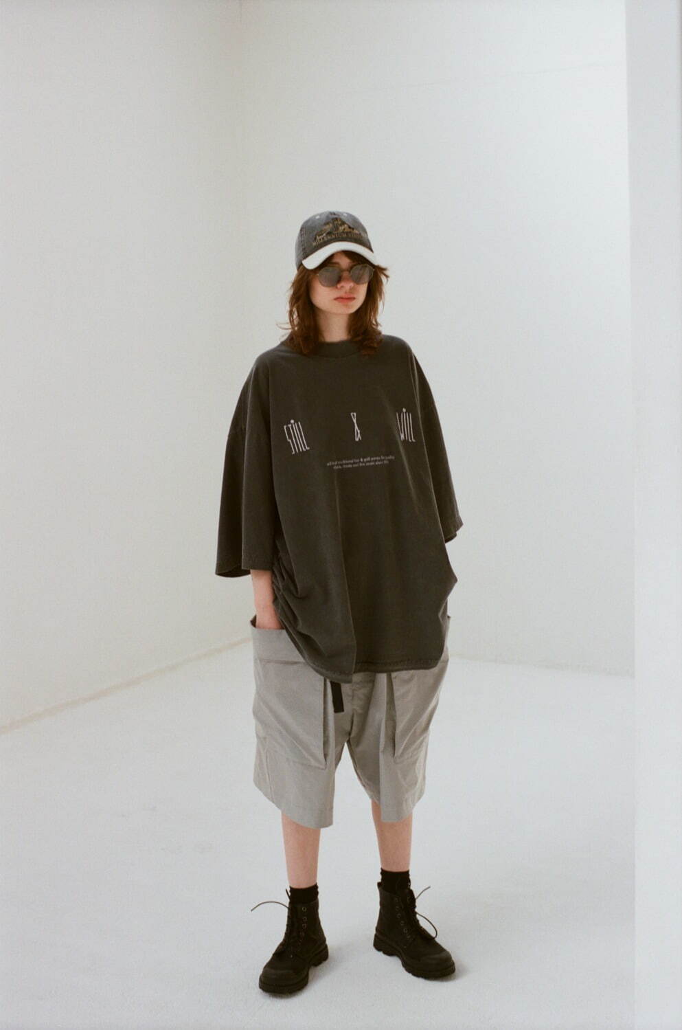 エッセイ 2025年春夏<span>コレクション</span> - 写真23
