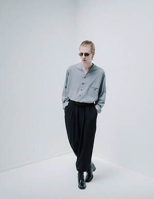 エッセイ(ESSAY) 2025年春夏ウィメンズ&メンズコレクション  - 写真9