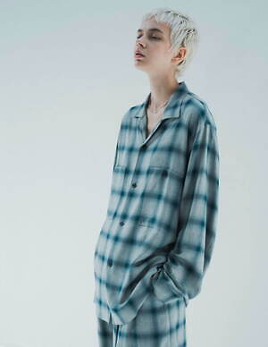 エッセイ(ESSAY) 2025年春夏ウィメンズ&メンズコレクション  - 写真12