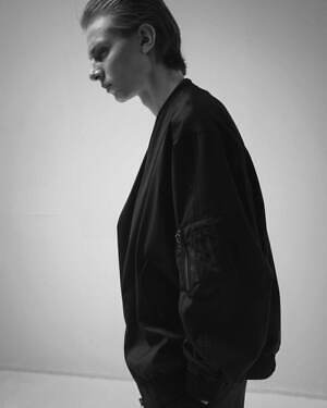 エッセイ(ESSAY) 2025年春夏ウィメンズ&メンズコレクション  - 写真17