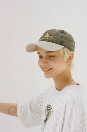 エッセイ(ESSAY) 2025年春夏ウィメンズ&メンズコレクション  - 写真32