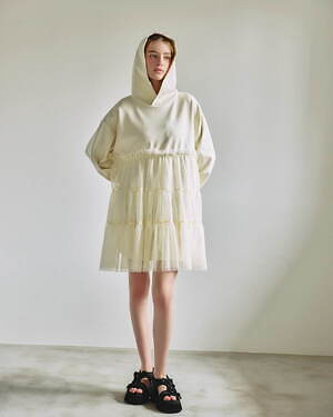 カルナムール(CALNAMUR) 2025年春夏ウィメンズコレクション  - 写真2