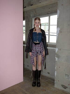 エヴリス(EVRIS) 2025年春夏ウィメンズコレクション  - 写真3