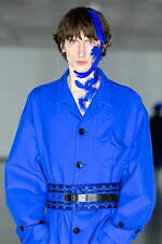 シンヤコヅカ 2025-26年秋冬コレクション - ペンギンなあなたへ届ける讃歌｜写真16