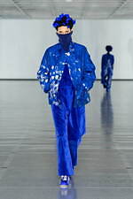 シンヤコヅカ 2025-26年秋冬コレクション - ペンギンなあなたへ届ける讃歌｜写真19