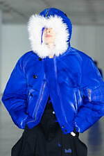 シンヤコヅカ 2025-26年秋冬コレクション - ペンギンなあなたへ届ける讃歌｜写真29