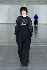 シンヤコヅカ 2025-26年秋冬コレクション - ペンギンなあなたへ届ける讃歌｜写真32