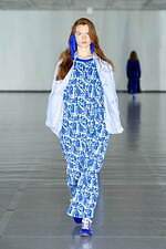 シンヤコヅカ 2025-26年秋冬コレクション - ペンギンなあなたへ届ける讃歌｜写真50