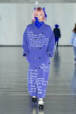 シンヤコヅカ 2025-26年秋冬コレクション - ペンギンなあなたへ届ける讃歌｜写真52