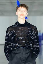 シンヤコヅカ 2025-26年秋冬コレクション - ペンギンなあなたへ届ける讃歌｜写真58