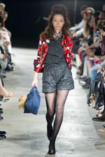 小林幸子が登場！ガッツダイナマイトキャバレーズの2011年春夏コレクション｜写真13