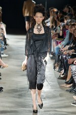 小林幸子が登場！ガッツダイナマイトキャバレーズの2011年春夏コレクション｜写真22