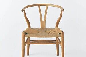 “北欧デザインの巨匠”ハンス・ウェグナー、過去最大規模の回顧展が東京で - 名作椅子約160点など