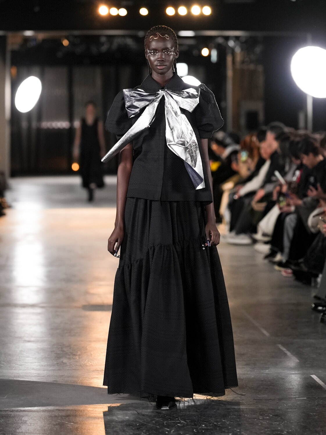 メッキ 2025-26年秋冬	<span>コレクション</span> - 写真1