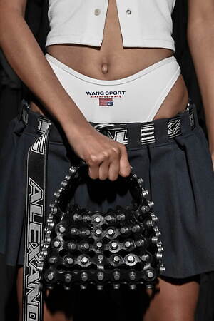アレキサンダー ワン(alexanderwang) 2025年春ウィメンズコレクション  - 写真11