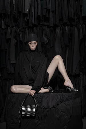 アレキサンダー ワン(alexanderwang) 2025年春ウィメンズコレクション  - 写真50