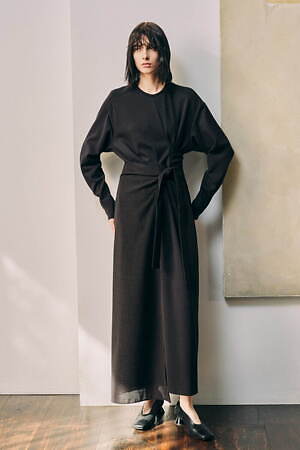 アキラナカ(AKIRANAKA) 2025年プレフォールウィメンズコレクション  - 写真2