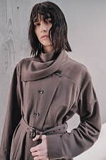 アキラナカ 2025-26年秋冬コレクション - 抽象化が生むエレガンス｜写真5