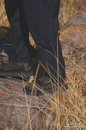 スイコック(SUICOKE) 2025年春夏ウィメンズ&メンズコレクション  - 写真7