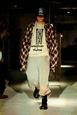 レシス 2025年秋冬コレクション - 美と醜を攪乱する｜写真24