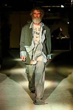 レシス 2025年秋冬コレクション - 美と醜を攪乱する｜写真29