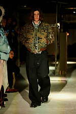 レシス 2025年秋冬コレクション - 美と醜を攪乱する｜写真33