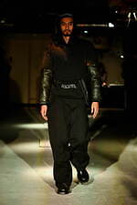 レシス 2025年秋冬コレクション - 美と醜を攪乱する｜写真34