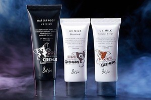 アンドビー×映画『グレムリン』の25年UVケア、“肌にやさしい”ツヤ肌仕上げの人気日やけ止めミルク