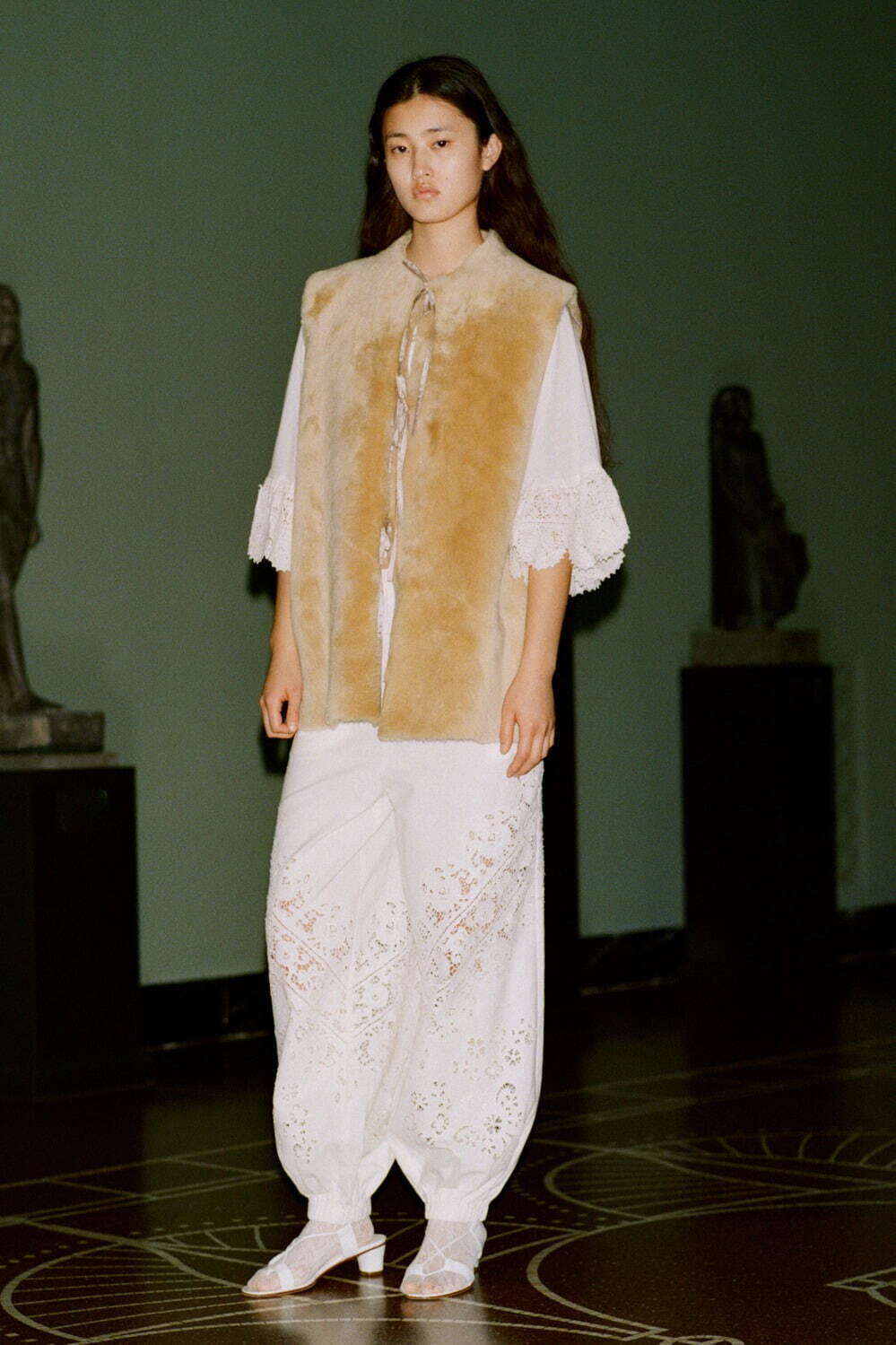 シー ニューヨーク 2025-26年秋冬<span>コレクション</span> - 写真16