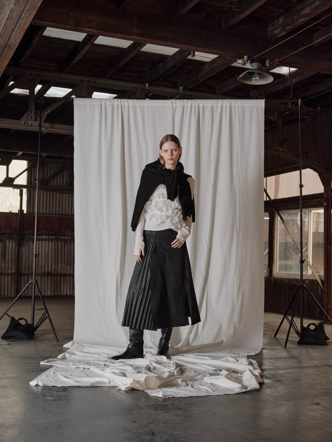 エズミ 2025-26年秋冬<span>コレクション</span> - 写真13