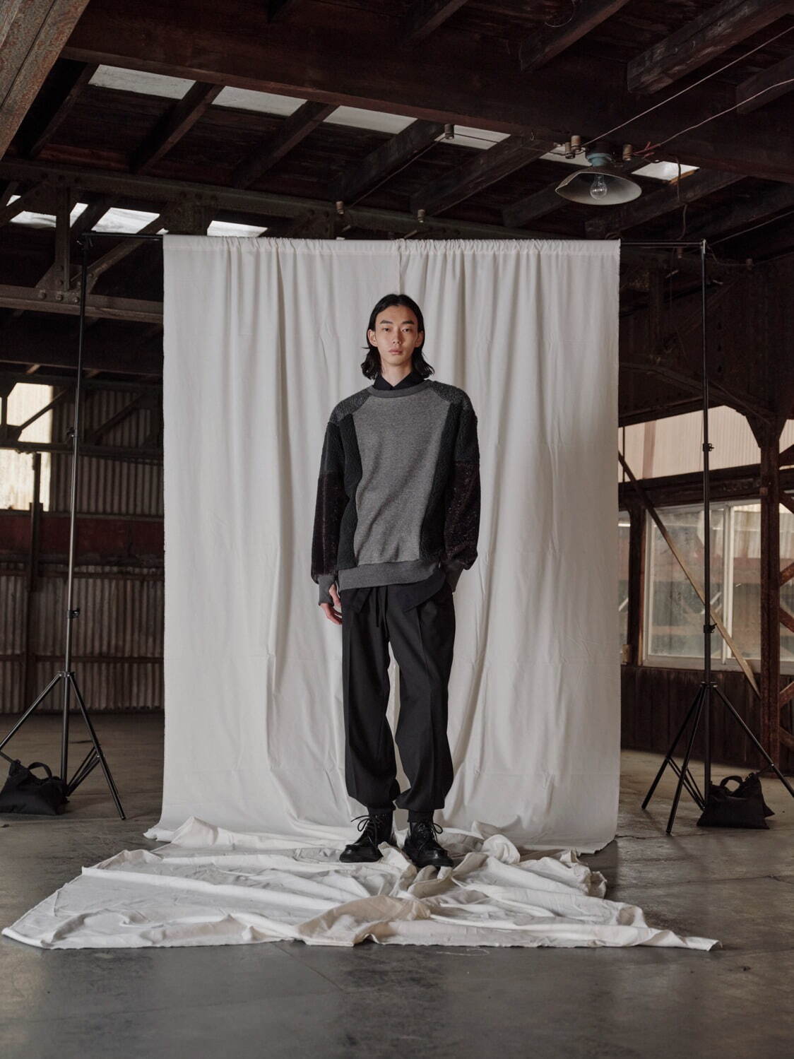 エズミ 2025-26年秋冬<span>コレクション</span> - 写真15