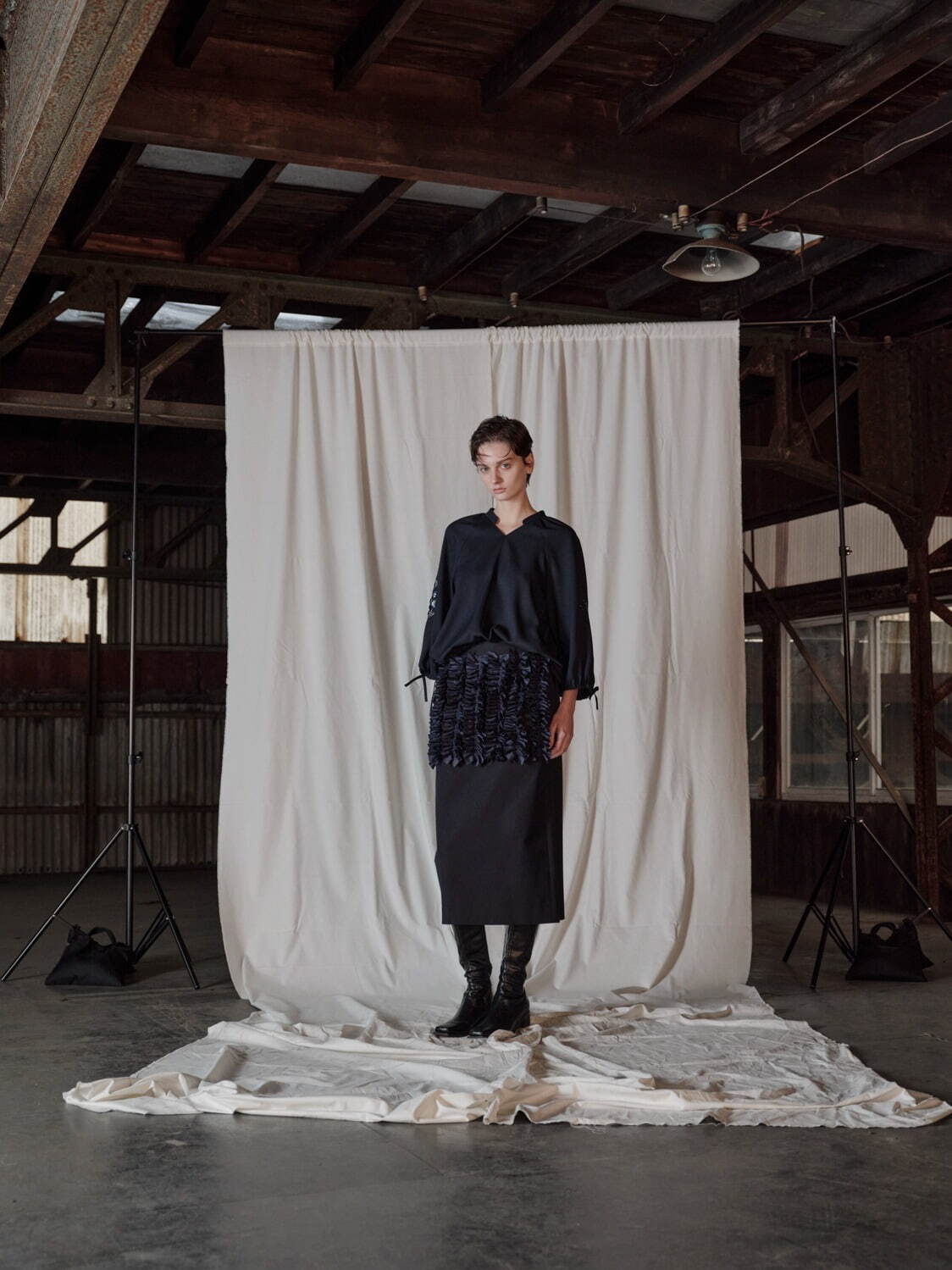 エズミ 2025-26年秋冬<span>コレクション</span> - 写真34