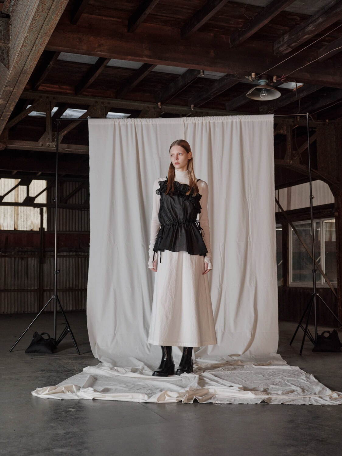 エズミ 2025-26年秋冬<span>コレクション</span> - 写真35