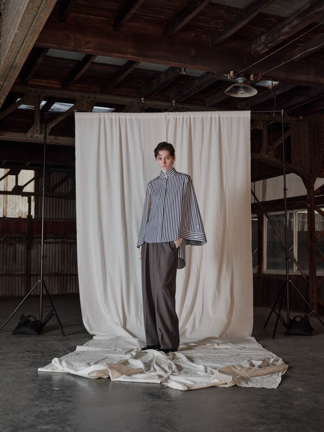 エズミ 2025-26年秋冬<span>コレクション</span> - 写真37