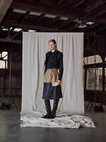 エズミ 2025-26年秋冬コレクション - 浸食と再生から生まれるエレガンス｜写真25