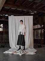 エズミ 2025-26年秋冬コレクション - 浸食と再生から生まれるエレガンス｜写真36