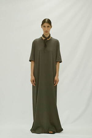 ヨーコサカモト(YOKO SAKAMOTO) 2025年春夏ウィメンズ&メンズコレクション  - 写真5