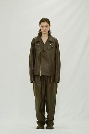 ヨーコサカモト(YOKO SAKAMOTO) 2025年春夏ウィメンズ&メンズコレクション  - 写真49