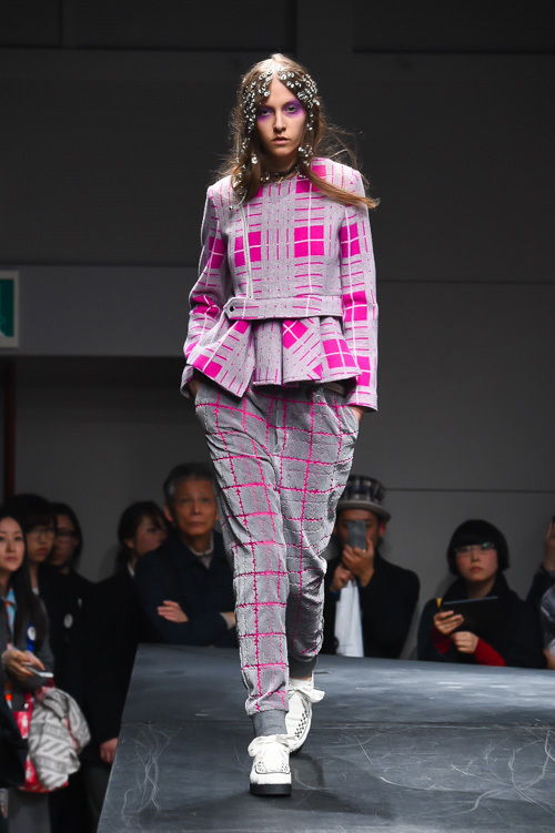 ミントデザインズが15年春夏コレクションに一般客を招待 ファッションプレス