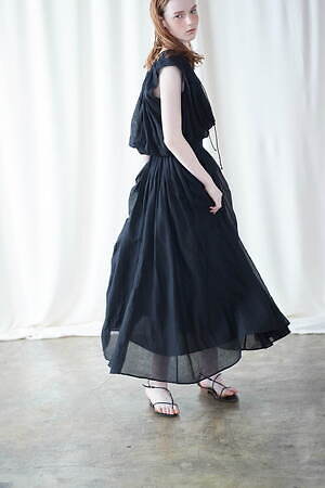 マリリンムーン(MARILYN MOON) 2025年春夏ウィメンズコレクション  - 写真18