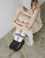 人気ブランドレディースサンダル【2025年春夏】おしゃれな本革ヒールシューズや歩きやすい厚底タイプ｜写真41