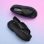 人気ブランドレディースサンダル【2025年春夏】おしゃれな本革ヒールシューズや歩きやすい厚底タイプ｜写真29